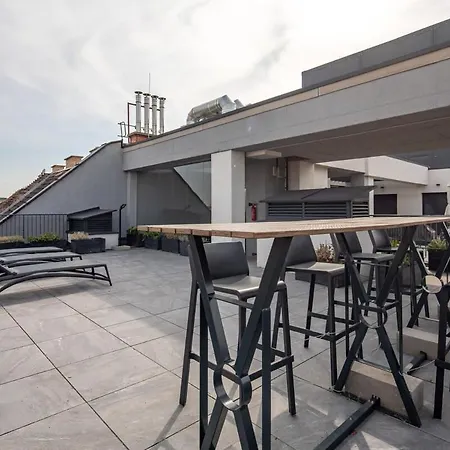 Διαμέρισμα Rooftop Access - Balcony - *